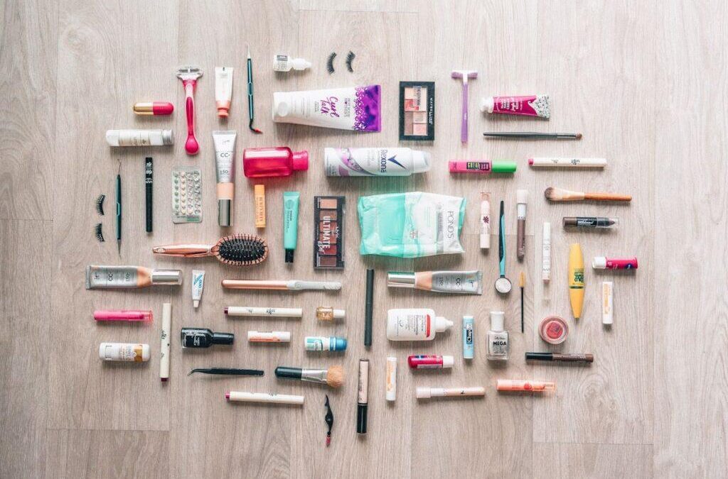 Cleaning Out Your Old Makeup And Beauty Products 